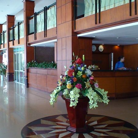 Huu Nghi Hotel Vinh Eksteriør bilde